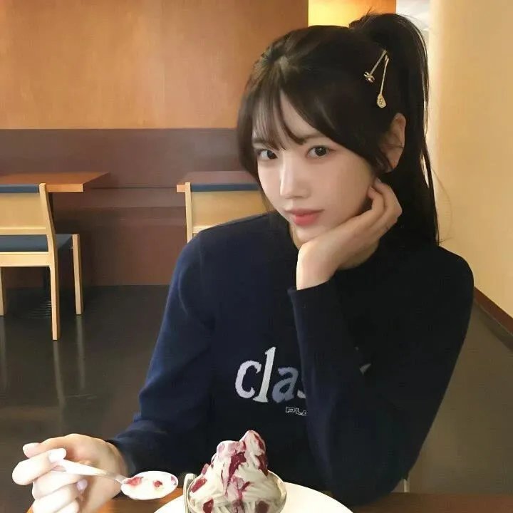 你闺女是锦鲤小福宝